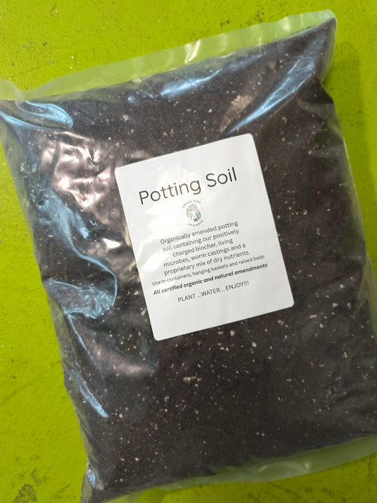Potting Soil w Living Biochar